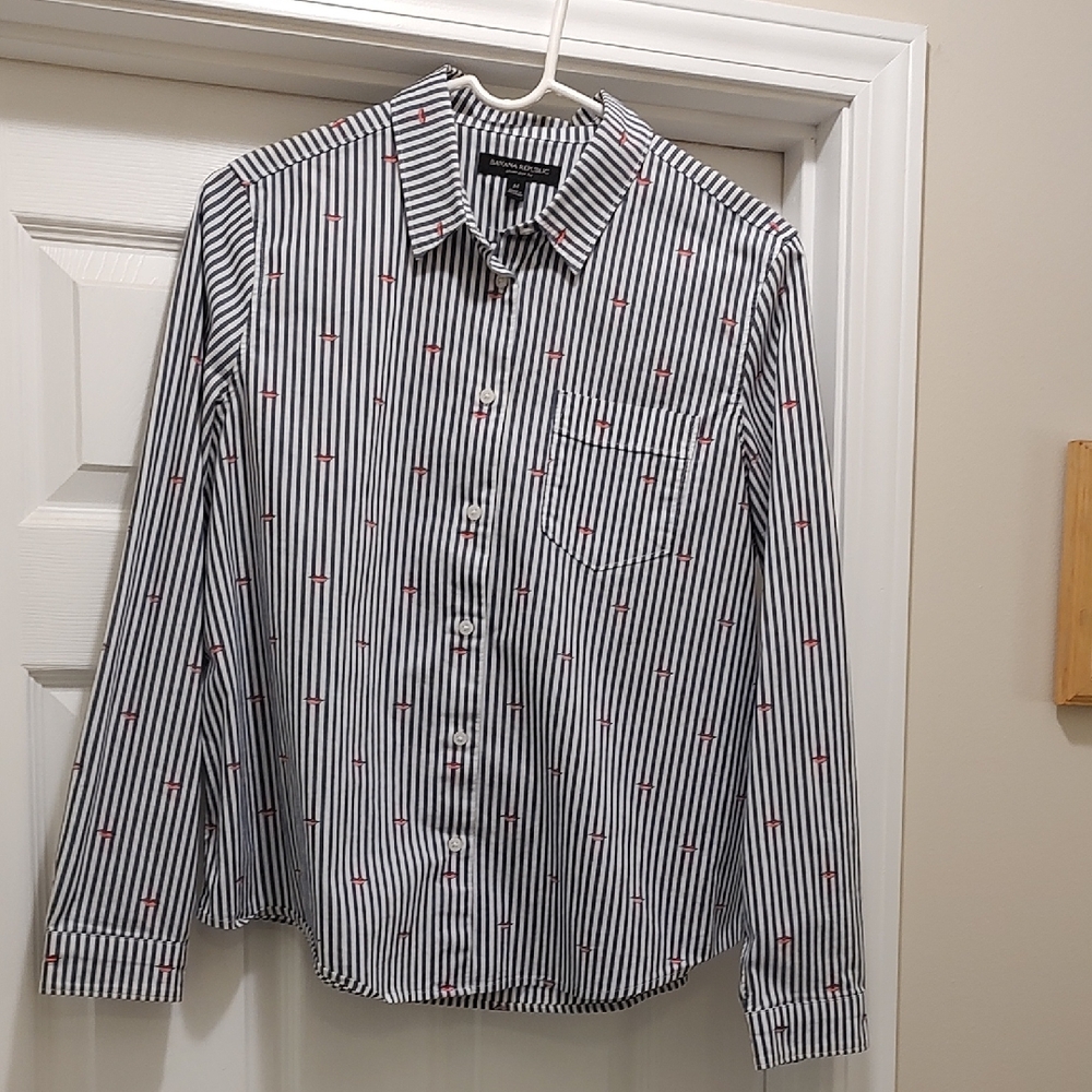 Banana Republic Navy and White Striped Dress Shirt with Red Lip Pattern